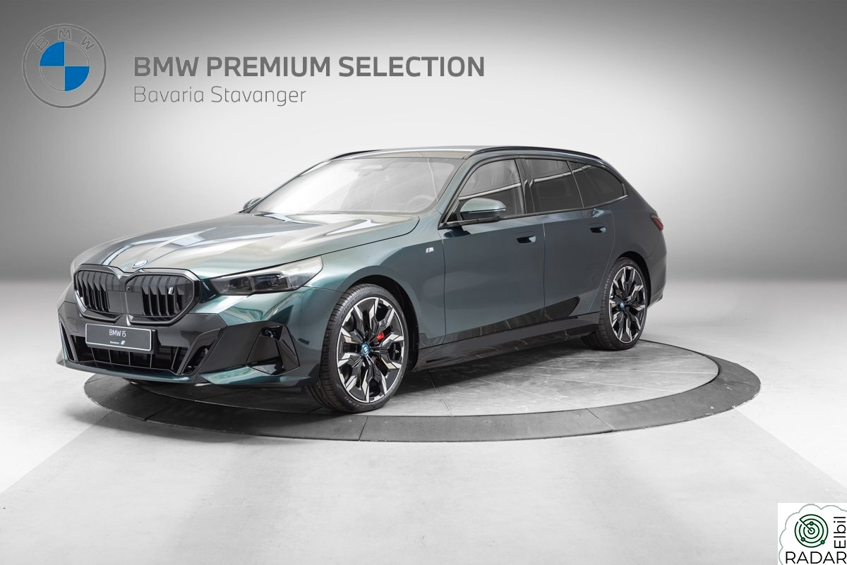 BMW i5 xDrive40 Touring xDrive40 Fully Charged Individual ++++++