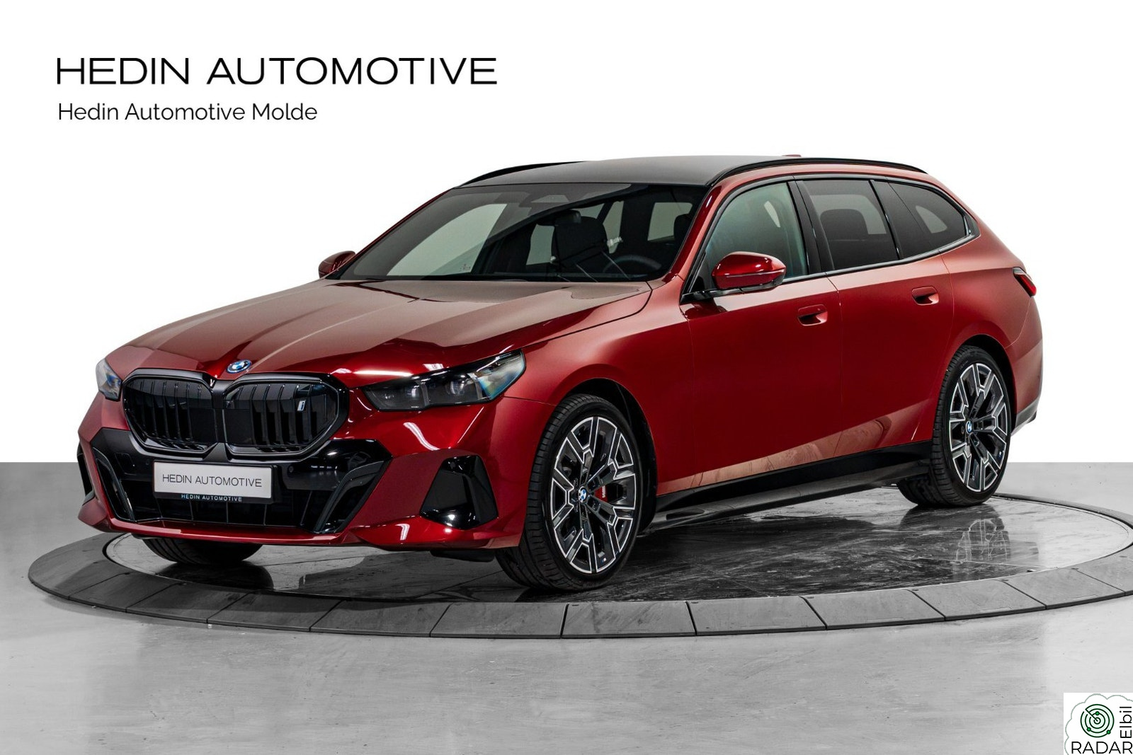 BMW i5 xDrive40 Touring xDrive40, B&W, H.feste, Panorama, ACC, LED,