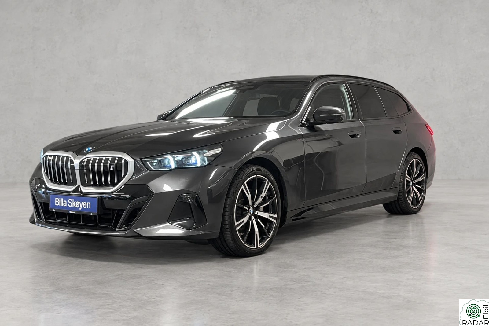 BMW i5 xDrive40 xDrive40 Touring Fully Charged, B&W, 360Kam, ComfAcc