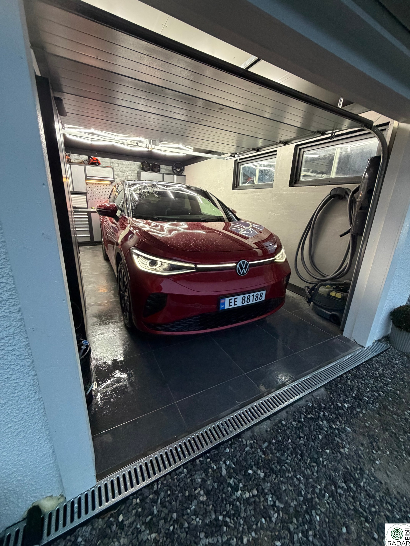 VOLKSWAGEN ID.5 GTX 220 KW 77kWh 299hk