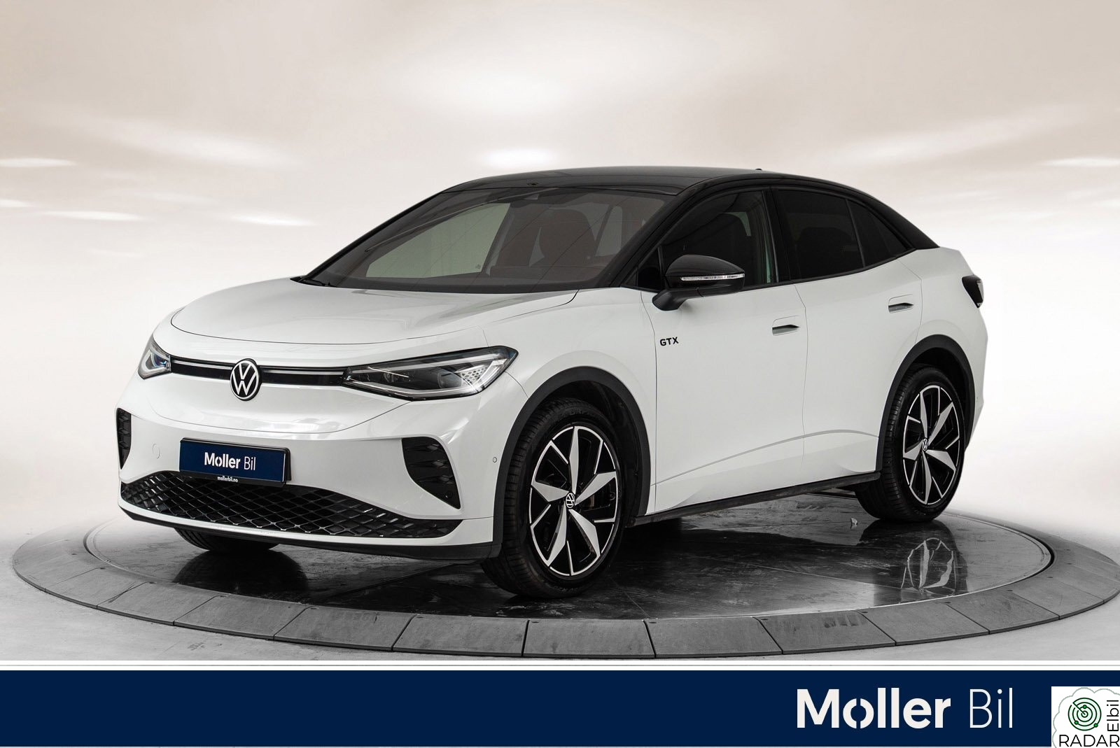 VOLKSWAGEN ID.5 GTX 220 KW 4M 77kWh - Matrix, Pano, R.Kam, Krok, 20"