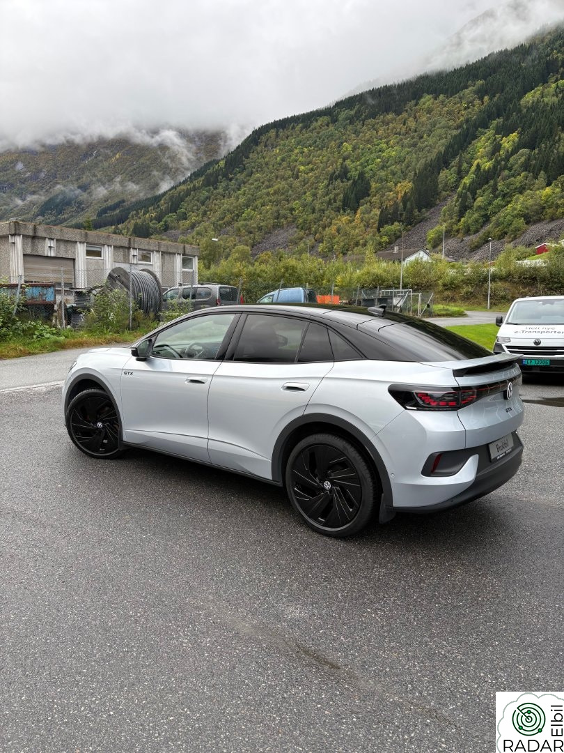VOLKSWAGEN ID.5 GTX 220 KW GTX 4Motion  77kwh