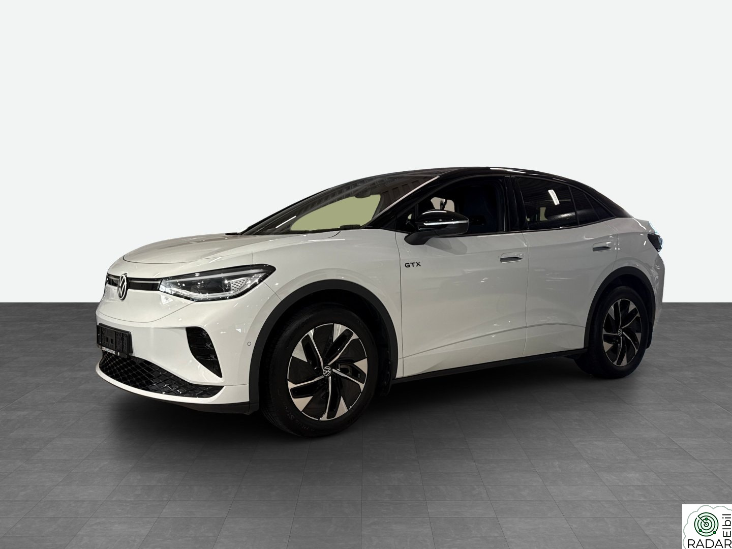 VOLKSWAGEN ID.5 GTX 220 KW GTX 4motion  77kwh LAV KM / TOP SPORT/ HUD/ KROK