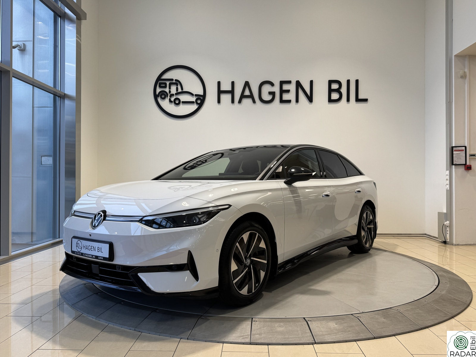 VOLKSWAGEN ID.7 PRO 210KW PRO 210KW / FASTBACK / NAVI / R.KAMERA / HEADUP / 8XALU
