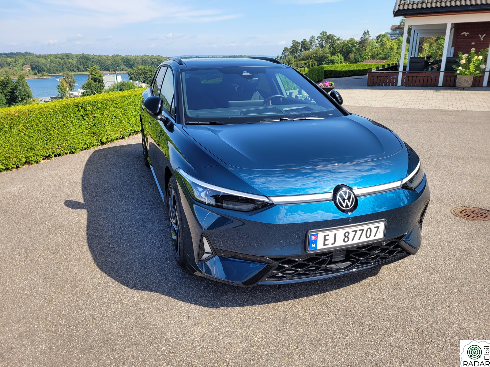 VOLKSWAGEN ID.7 TOURER GTX Stasjonsvogn GTX 4Motion 86kWh Exclusive