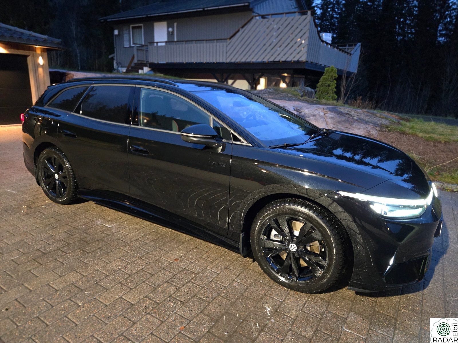 VOLKSWAGEN ID.7 TOURER GTX GTX 4Motion Excl. Keramisk lakk B. Skvettlapper F + B.