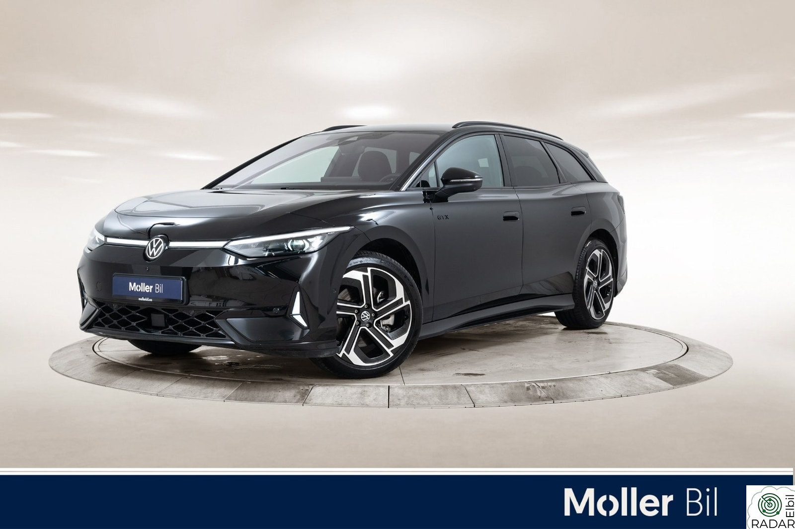 VOLKSWAGEN ID.7 TOURER GTX GTX 4M 86kWh Exclusive - H&K, HUD, Matrix, 360Kam, 20"