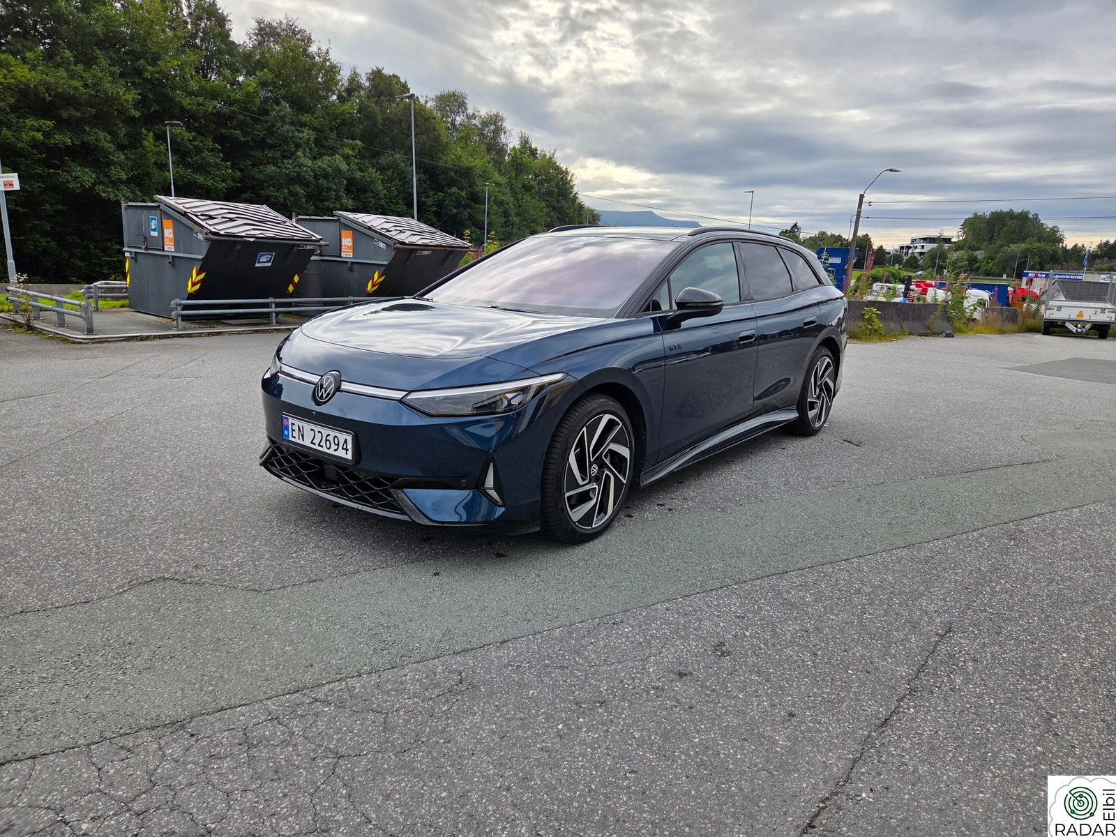 VOLKSWAGEN ID.7 TOURER GTX Stasjonsvogn GTX 4Motion 86kWh Exclusive