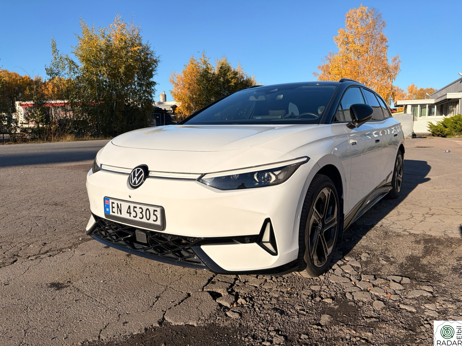 VOLKSWAGEN ID.7 TOURER GTX Stasjonsvogn GTX 4Motion 86kWh Exclusive