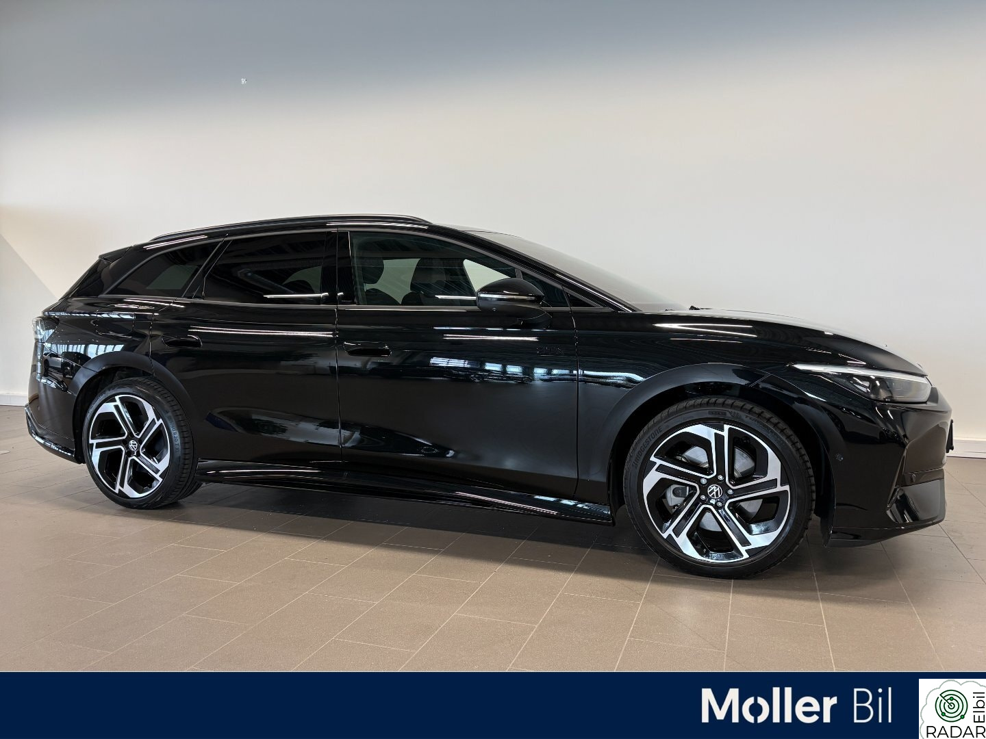 VOLKSWAGEN ID.7 TOURER GTX Stasjonsvogn GTX 4Motion 86kWh Exclusive