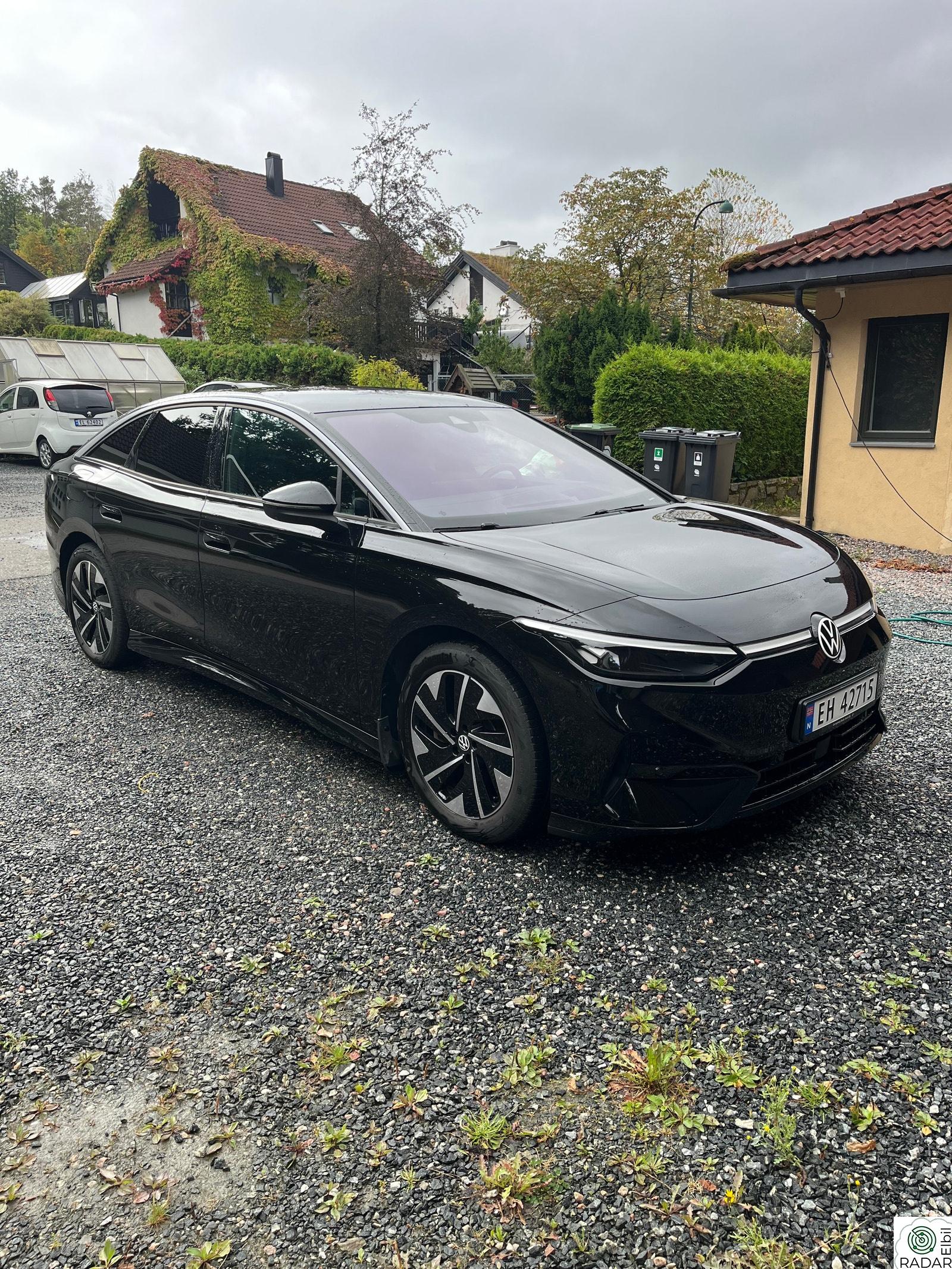 VOLKSWAGEN ID.7 PRO 210KW Pro 77 kWh 286hk 75-Jubileum