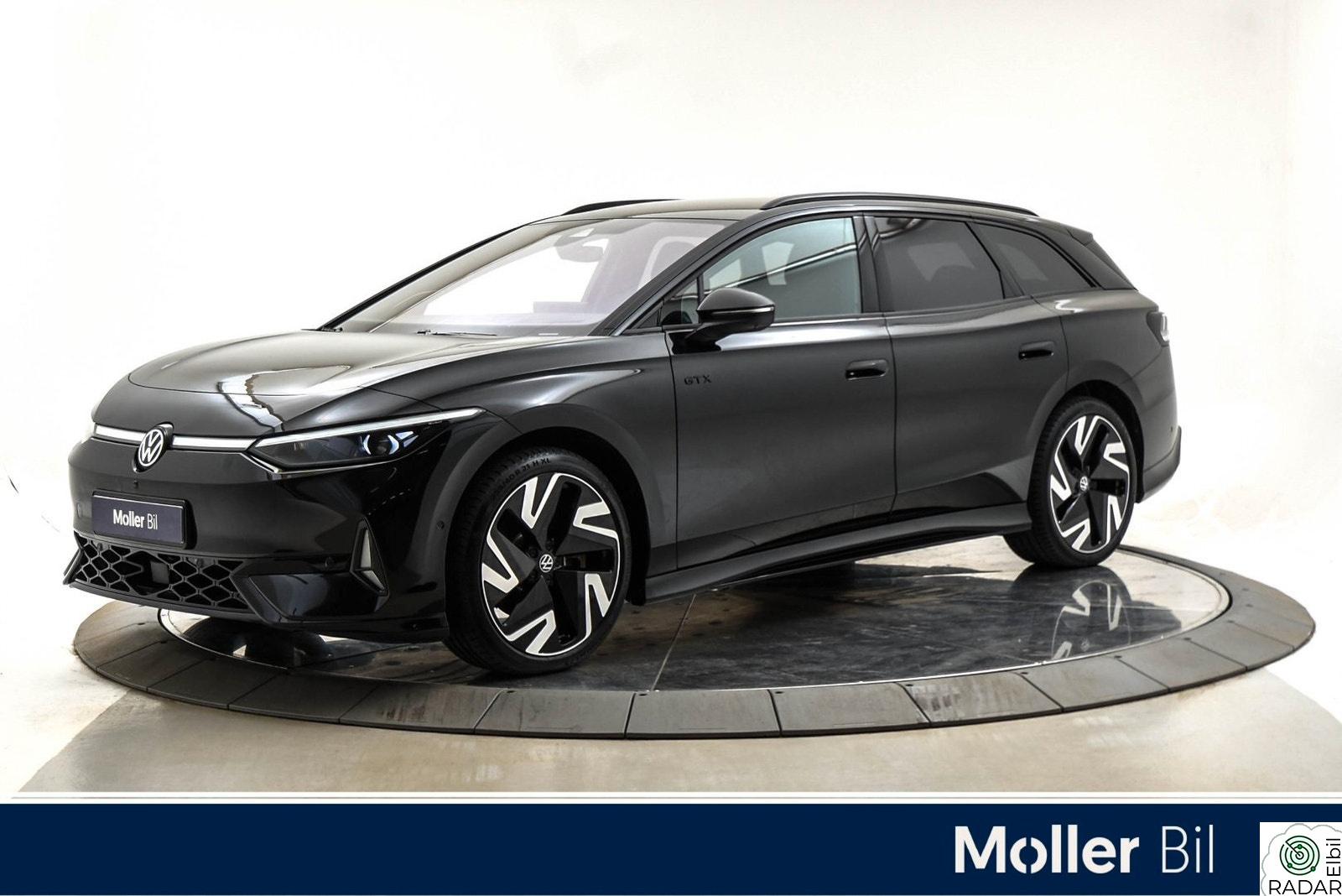 VOLKSWAGEN ID.7 TOURER GTX GTX Tourer Exclusive Krok/HUD/21"/Kamera/Navi/El.Seter