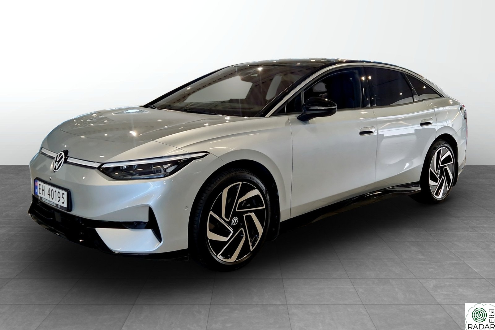 VOLKSWAGEN ID.7 PRO 210KW pro fb  77kwh 286hk intv2