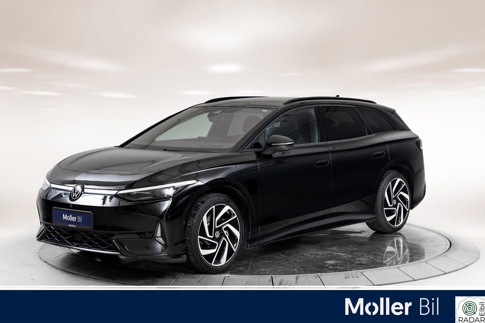 VOLKSWAGEN ID.7 TOURER GTX GTX 4M Stv 86kwh 340hk Exclusive - 360kam,H&K,HUD,Krok