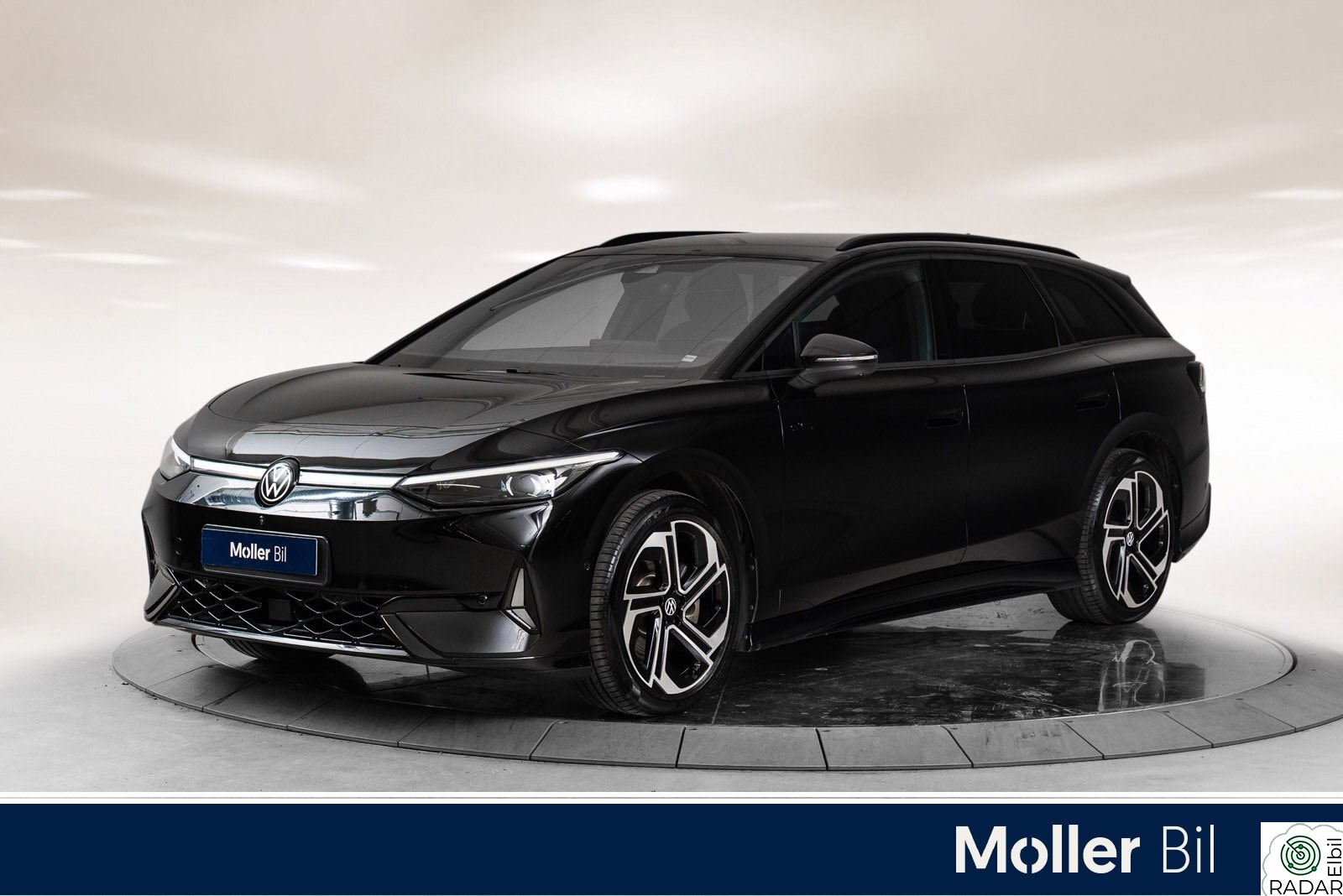 VOLKSWAGEN ID.7 TOURER GTX GTX 4M 86kWh 340hk Exclusive - H&K, HUD, 360Kam, Matrix