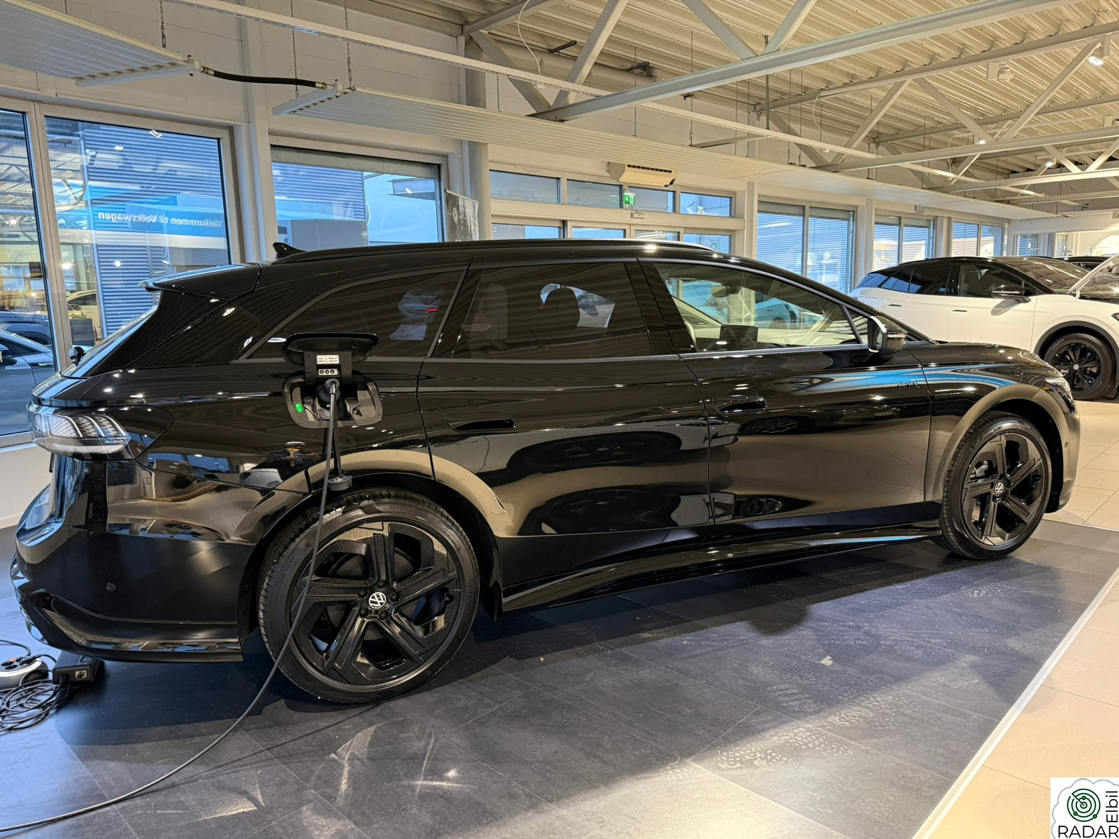 VOLKSWAGEN ID.7 TOURER GTX Stasjonsvogn GTX 4Motion 86kWh Exclusive
