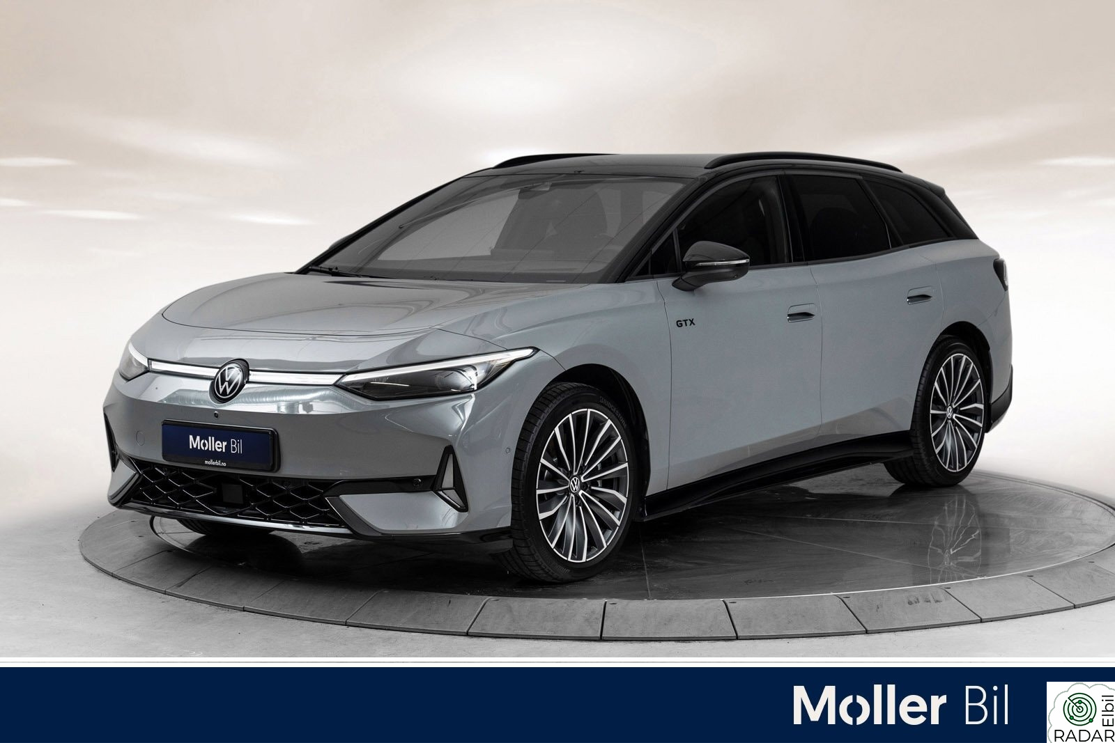 VOLKSWAGEN ID.7 TOURER GTX GTX 4M 86kWh Exclusive - H/K, HUD, Matrix, 360Kam, Krok