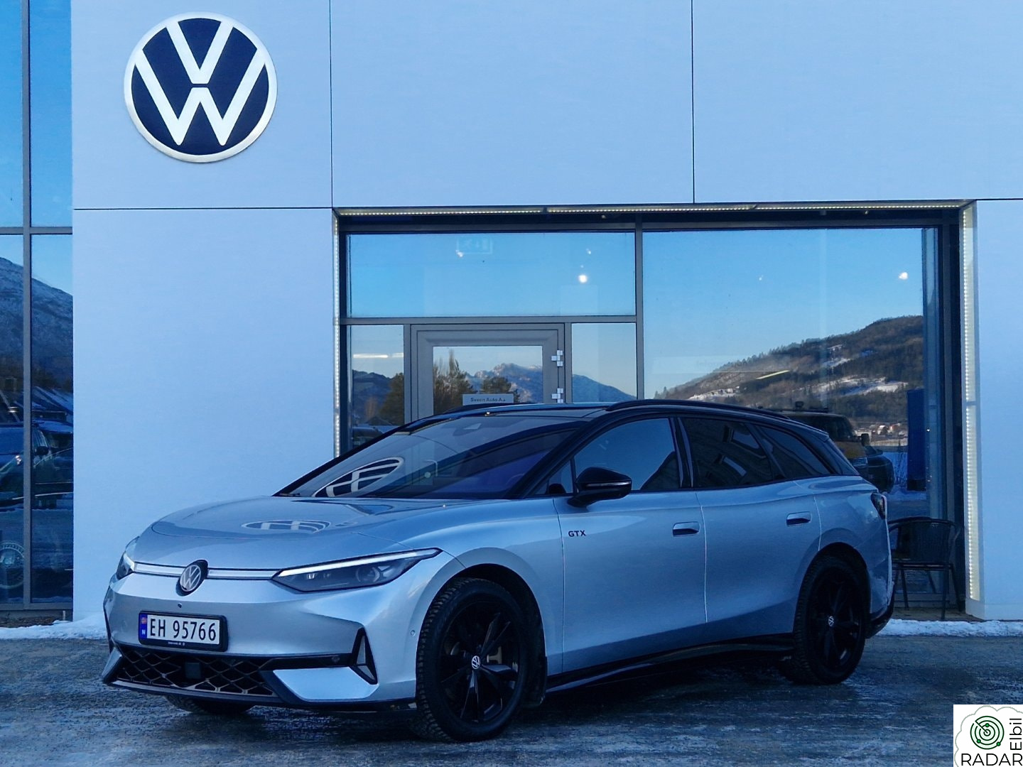 VOLKSWAGEN ID.7 TOURER GTX Stasjonsvogn GTX 4Motion 86 kWh Exclusive