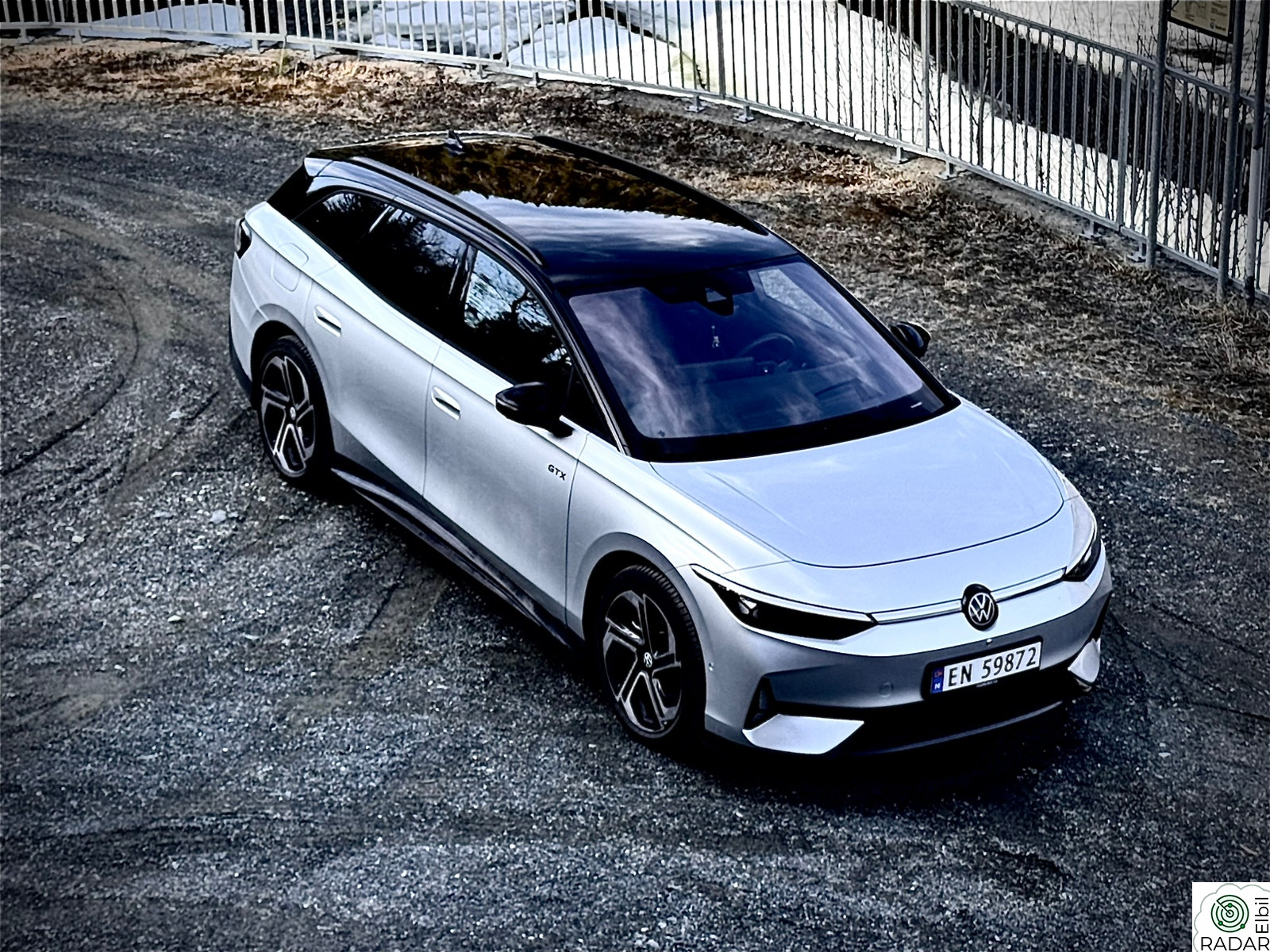 VOLKSWAGEN ID.7 TOURER GTX Stasjonsvogn GTX 4Motion Exclusive Business Edition