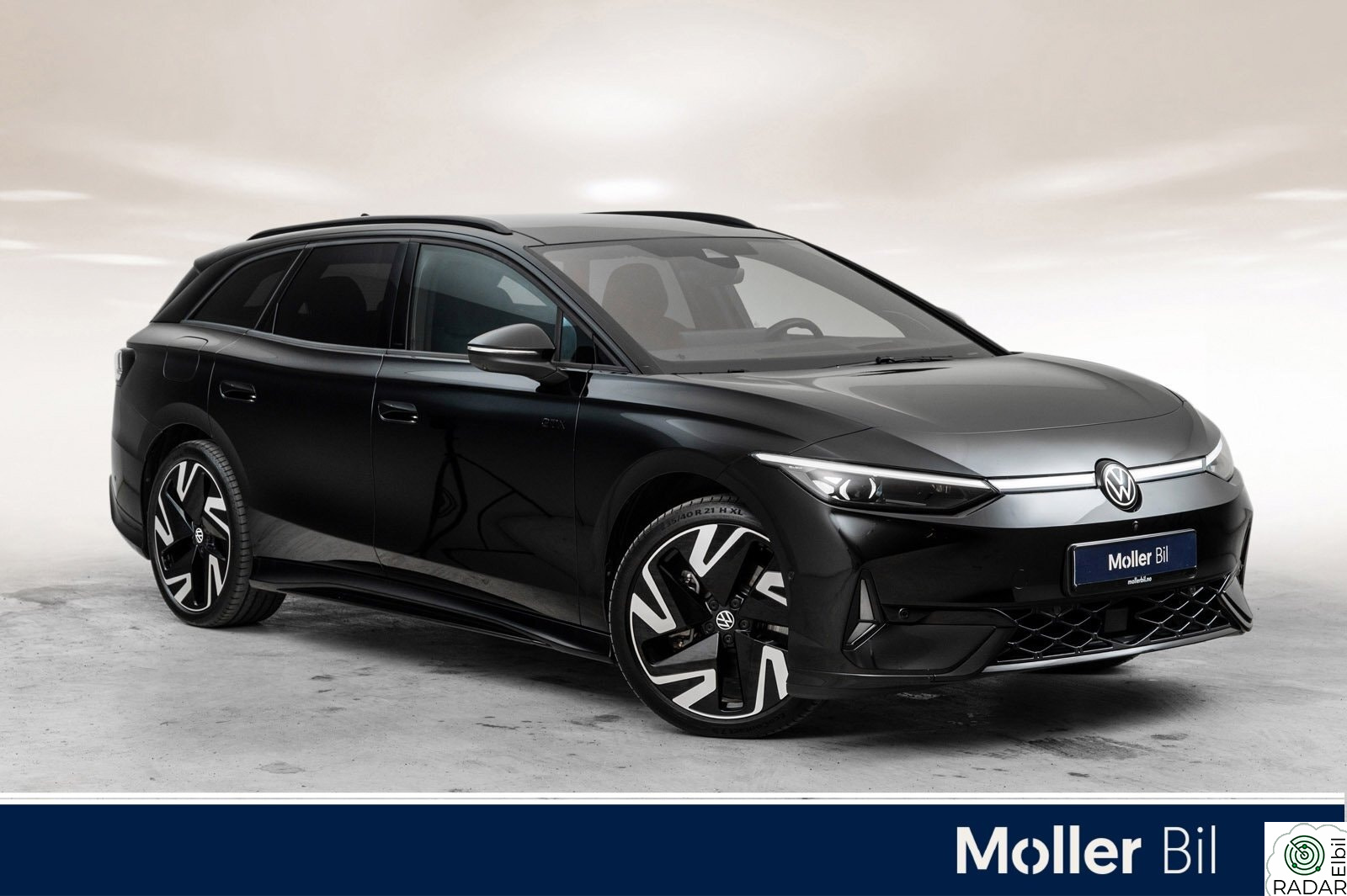 VOLKSWAGEN ID.7 TOURER GTX GTX  Exclusive 1.800kg hengervekt-H.feste-21"-Panorama