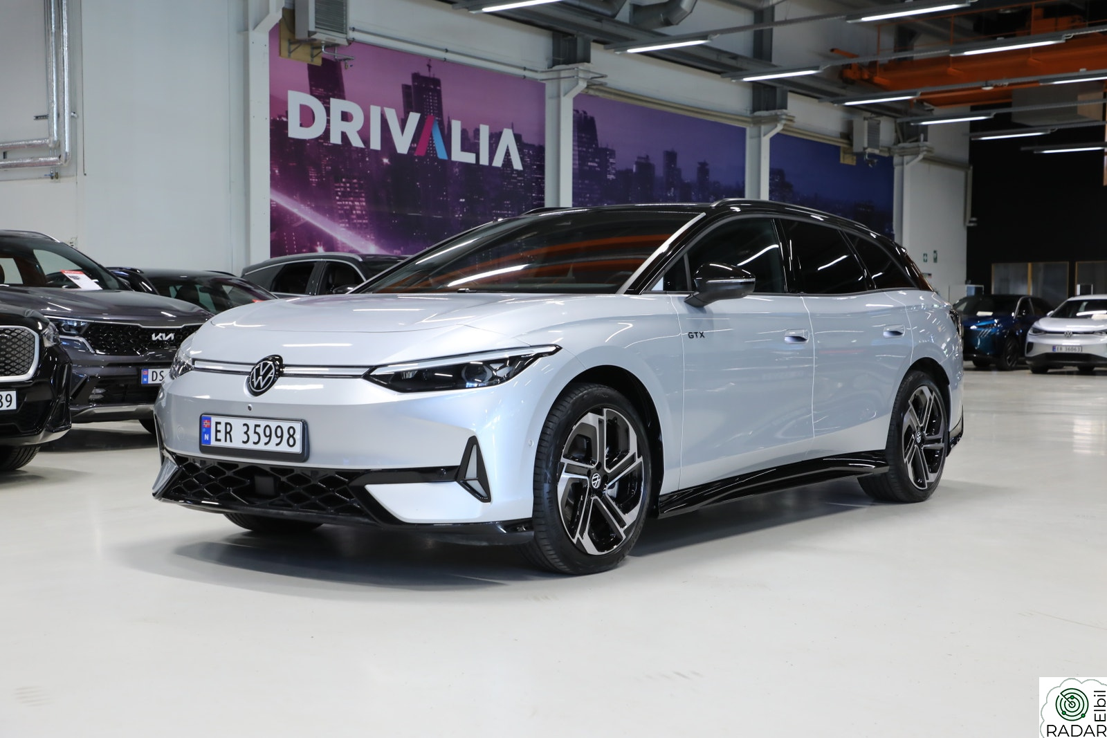 VOLKSWAGEN ID.7 TOURER GTX GTX 4Motion 86kWh Exclusive Hengerfeste/20" sommer