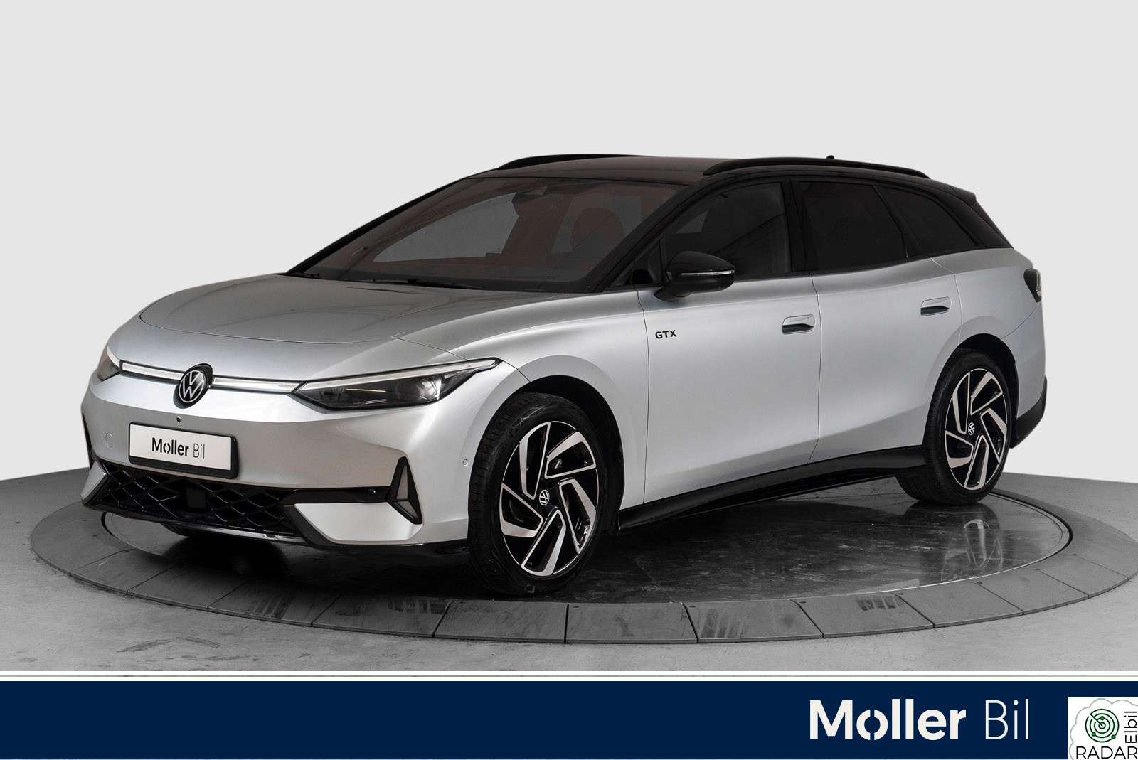 VOLKSWAGEN ID.7 TOURER GTX GTX 4Motion - 360Kam, HUD, Krok, H&K, ErgoActive, 20"