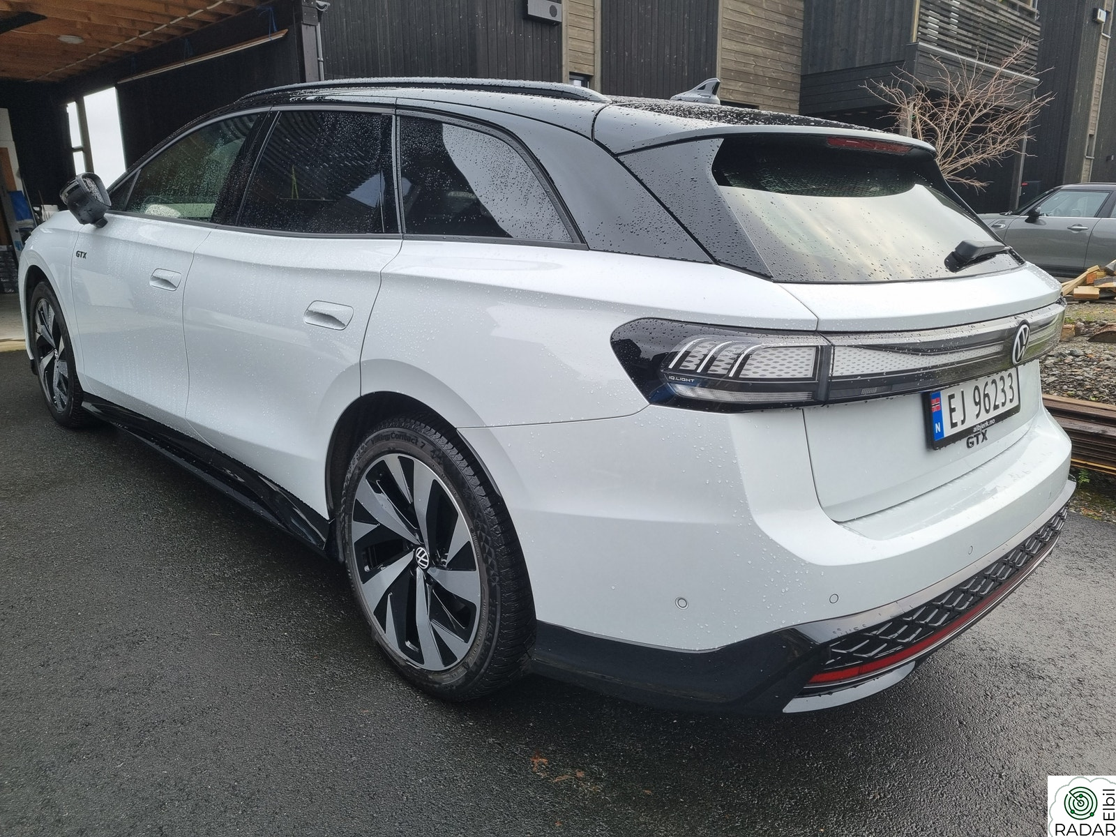 VOLKSWAGEN ID.7 TOURER GTX Stasjonsvogn GTX 4Motion 86kWh Exclusive