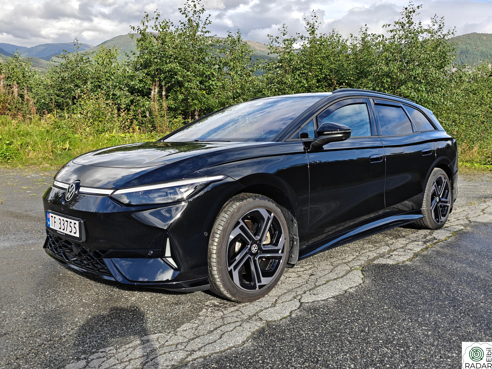 VOLKSWAGEN ID.7 TOURER GTX Stasjonsvogn GTX 4Motion 86kWh Exclusive