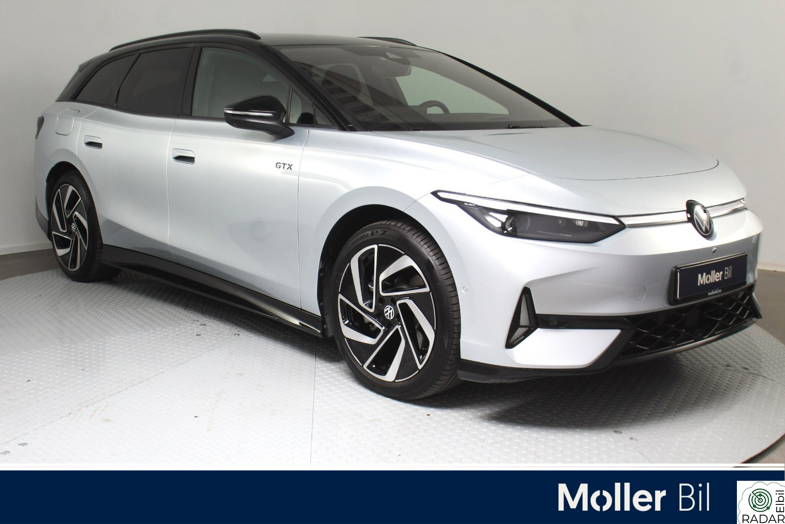 VOLKSWAGEN ID.7 TOURER GTX STV GTX 4M 86kWh Business Edt. - 360Kam,HUD,Krok,Matrix