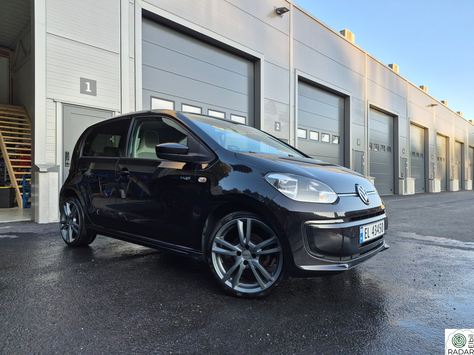 VOLKSWAGEN ID.4 PRO 150 KW