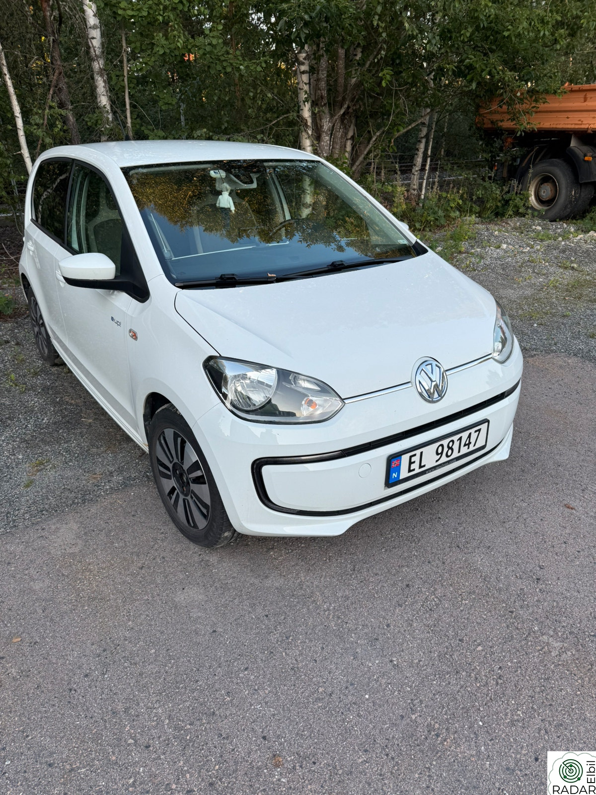 VOLKSWAGEN UP!