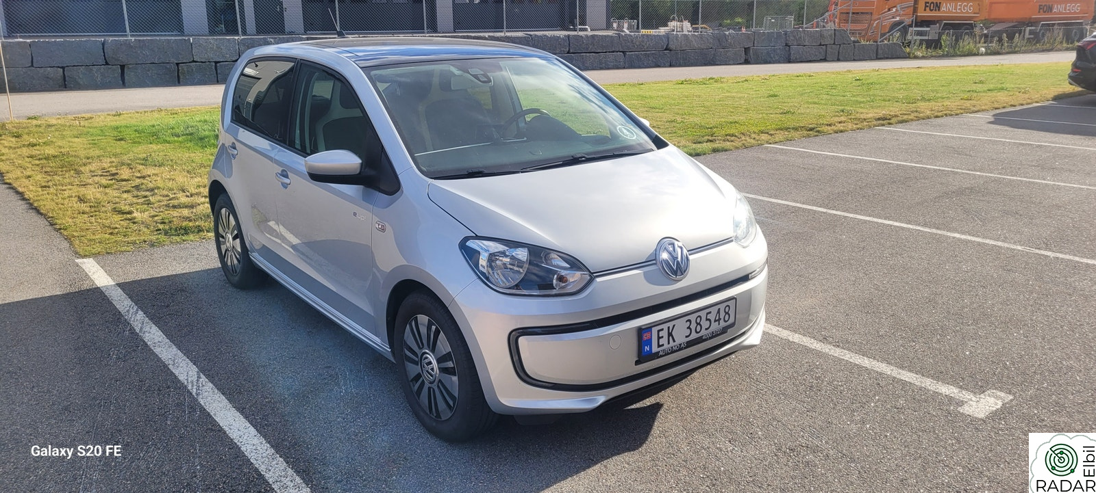 VOLKSWAGEN UP!
