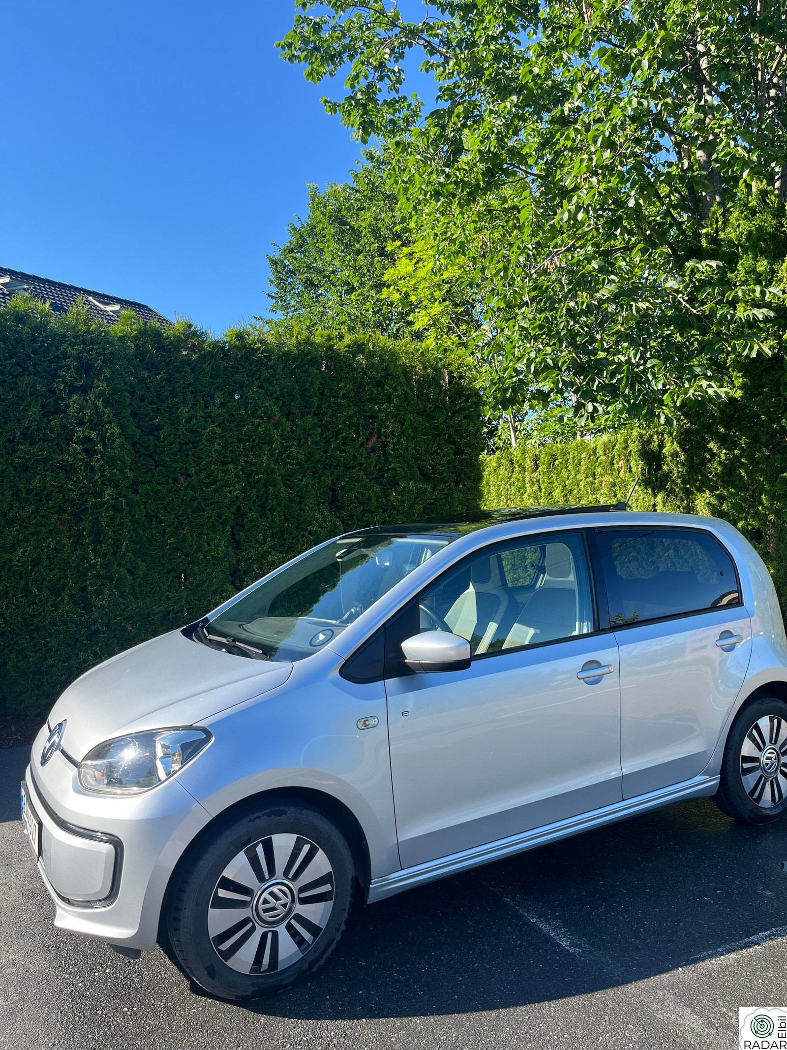 VOLKSWAGEN UP!