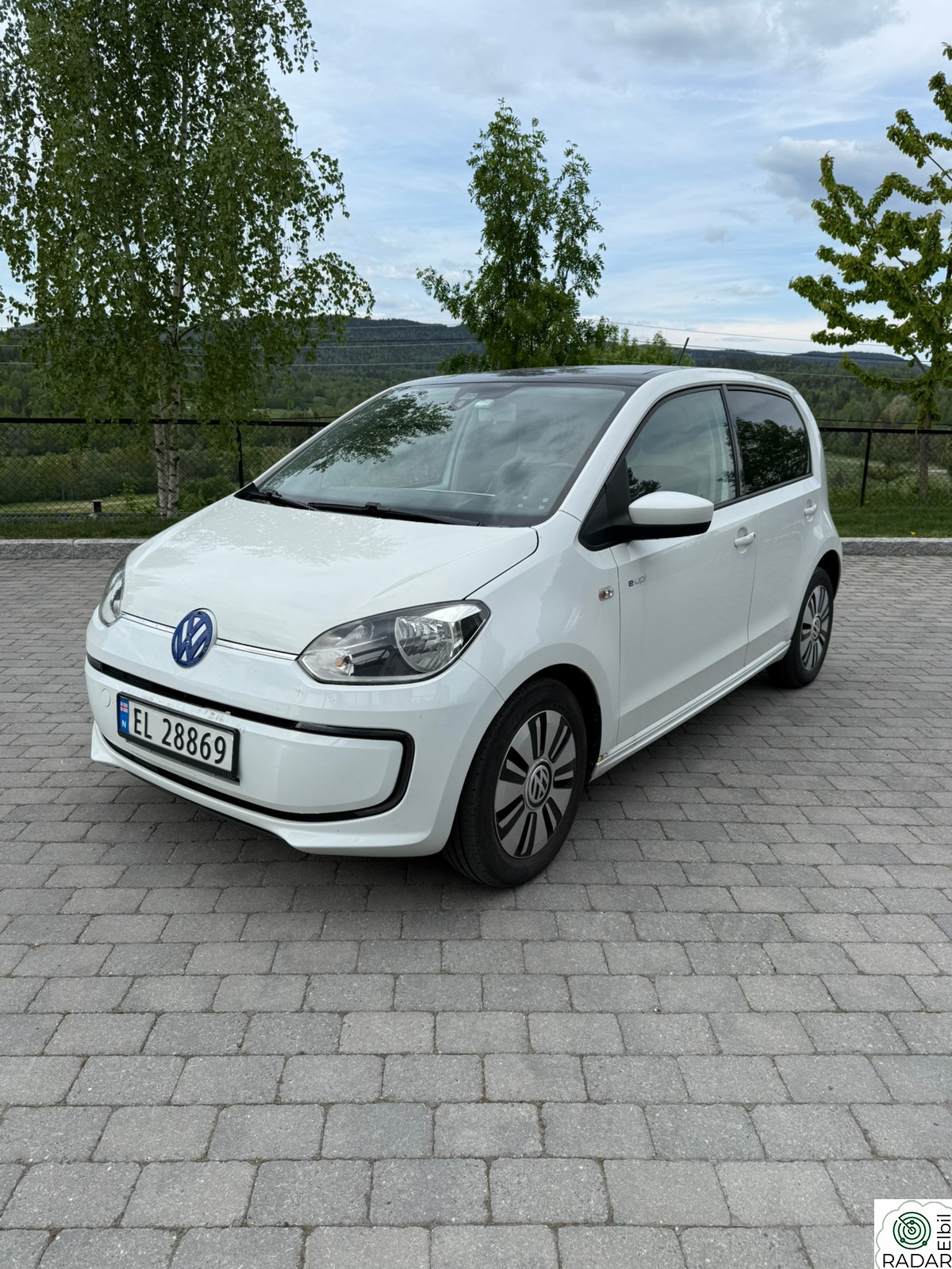 VOLKSWAGEN UP!