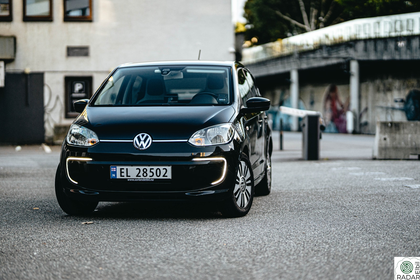 VOLKSWAGEN UP! LAV KM/EL-BIL/AUTOMAT/ EU.OK