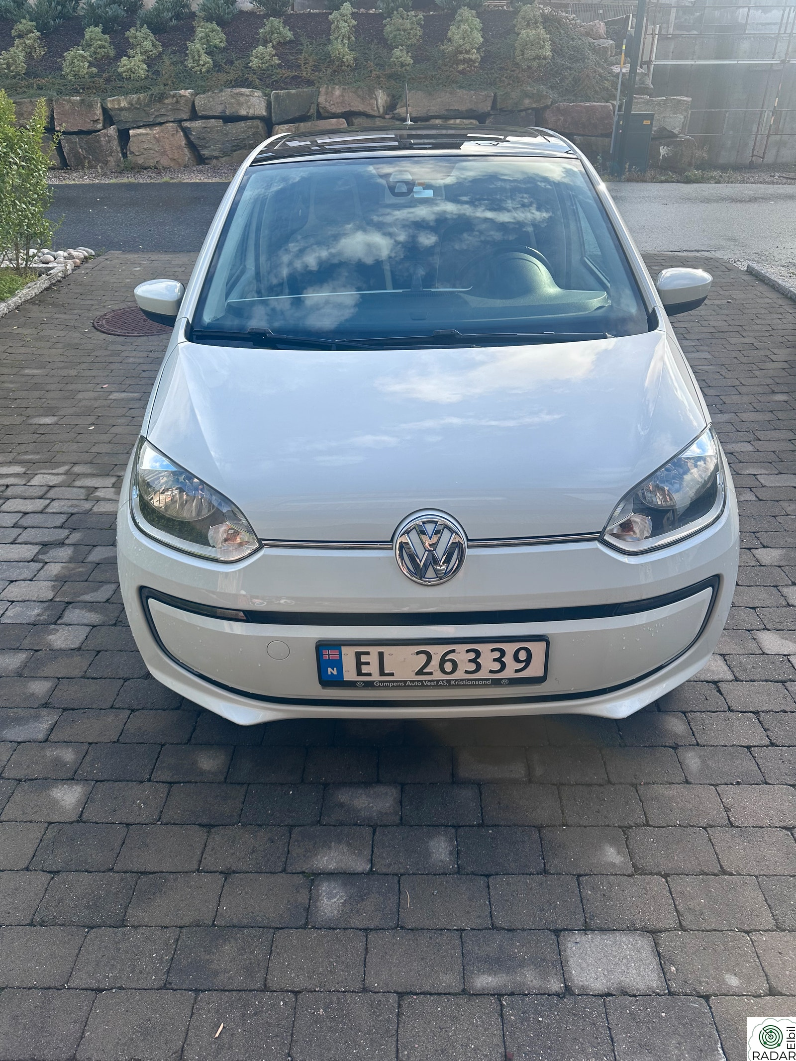 VOLKSWAGEN UP!