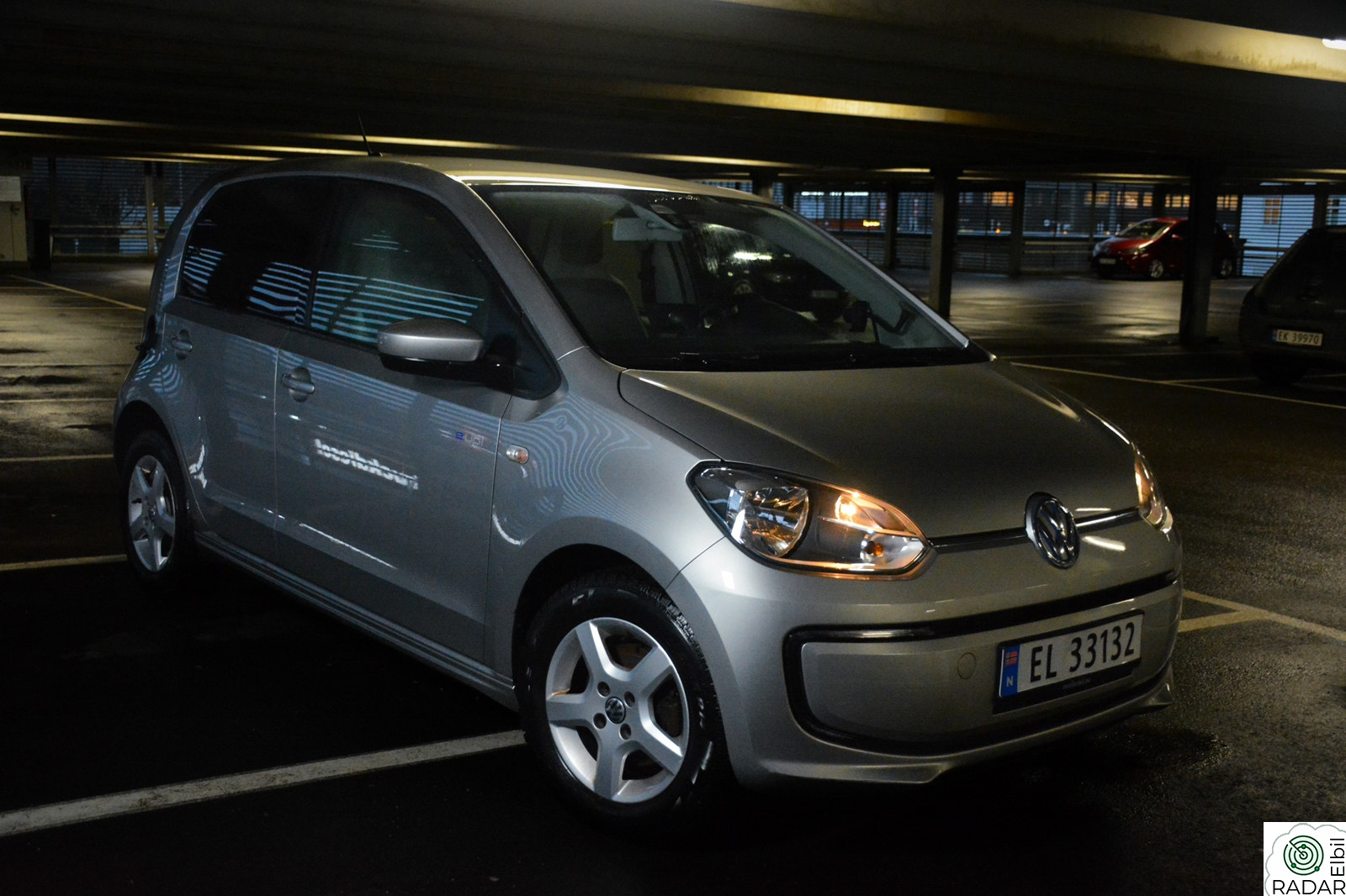 VOLKSWAGEN UP! E-UP!