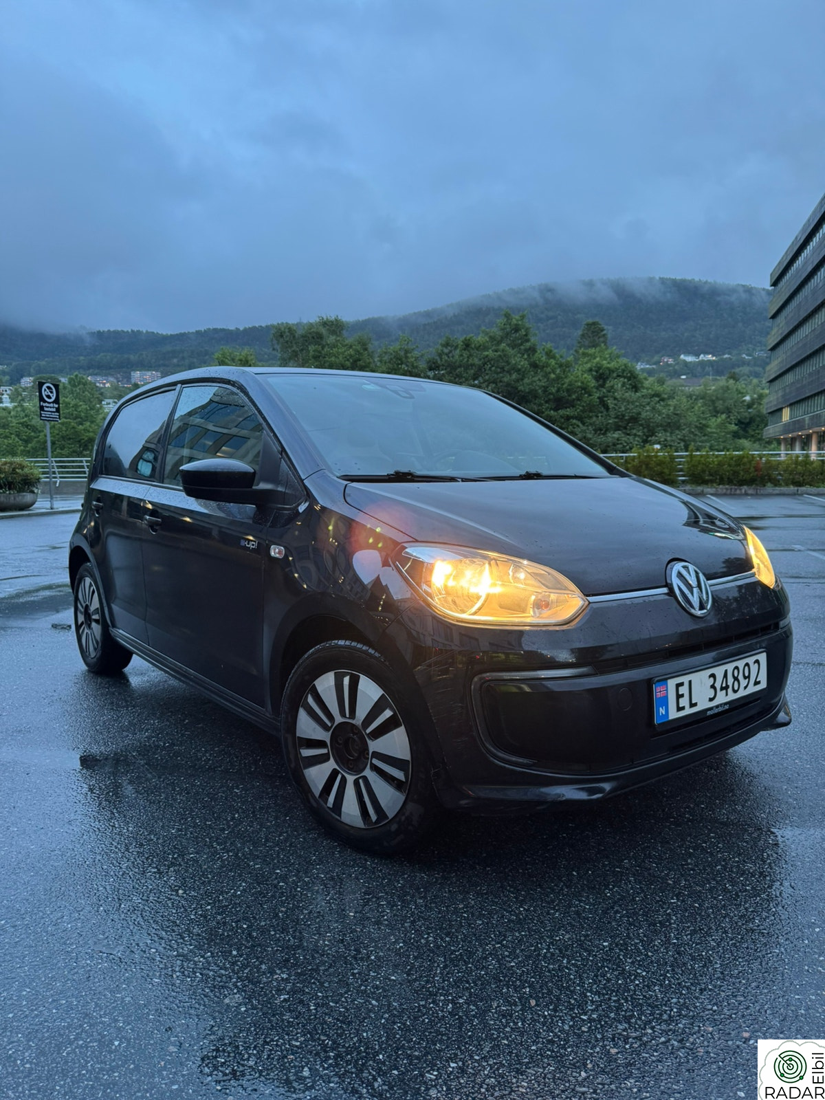 VOLKSWAGEN UP!