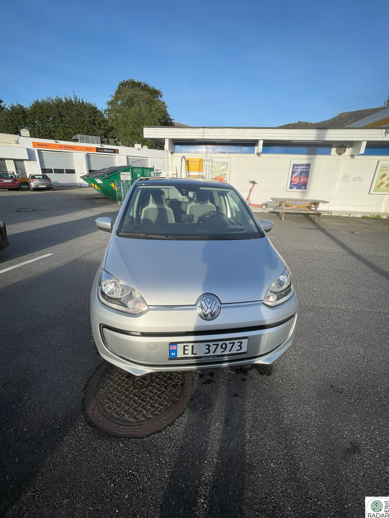 VOLKSWAGEN UP!