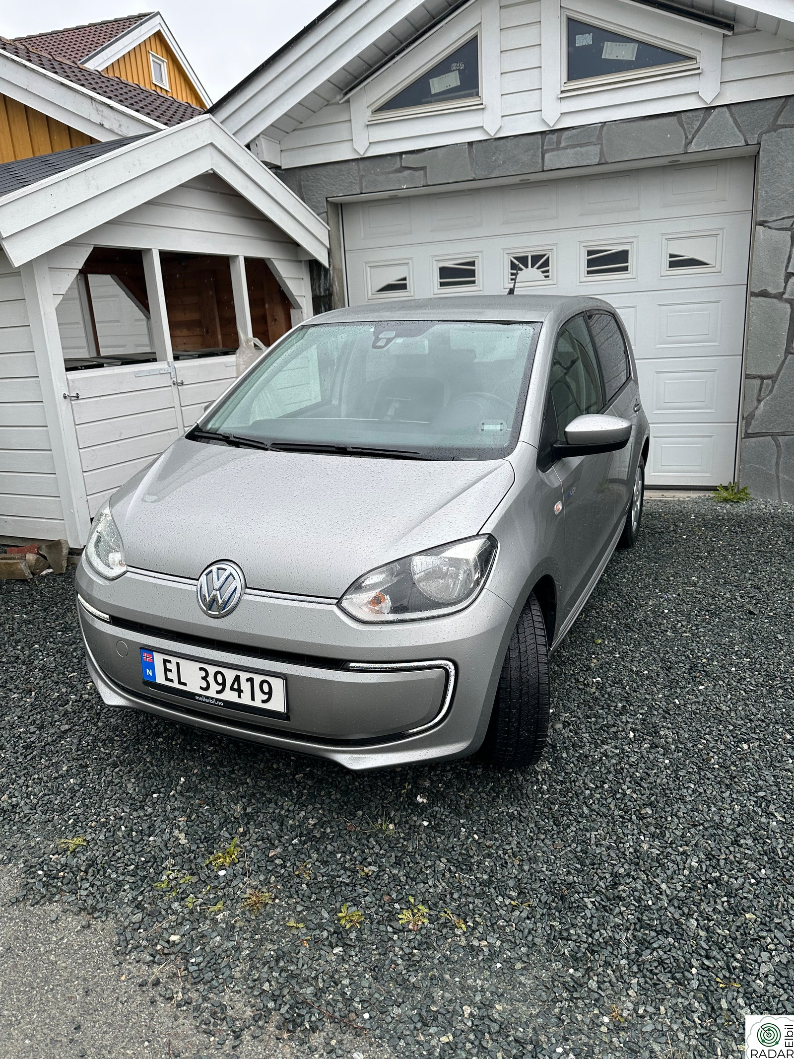 VOLKSWAGEN UP!