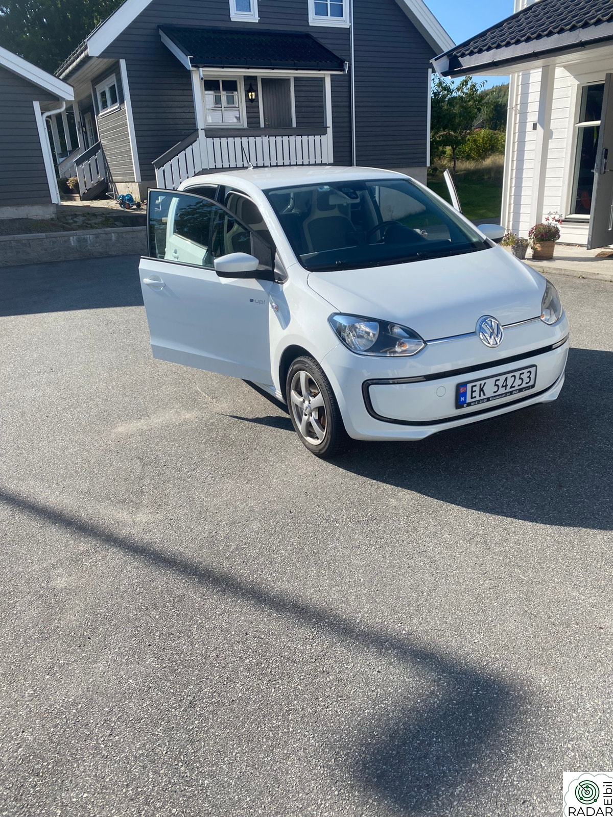 VOLKSWAGEN UP!