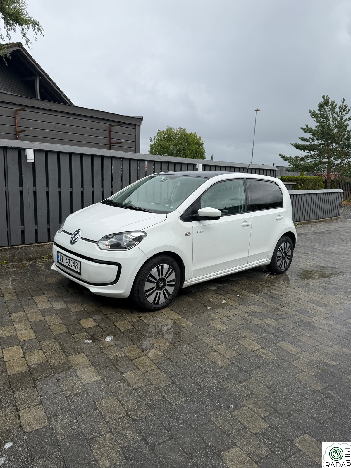 VOLKSWAGEN UP!