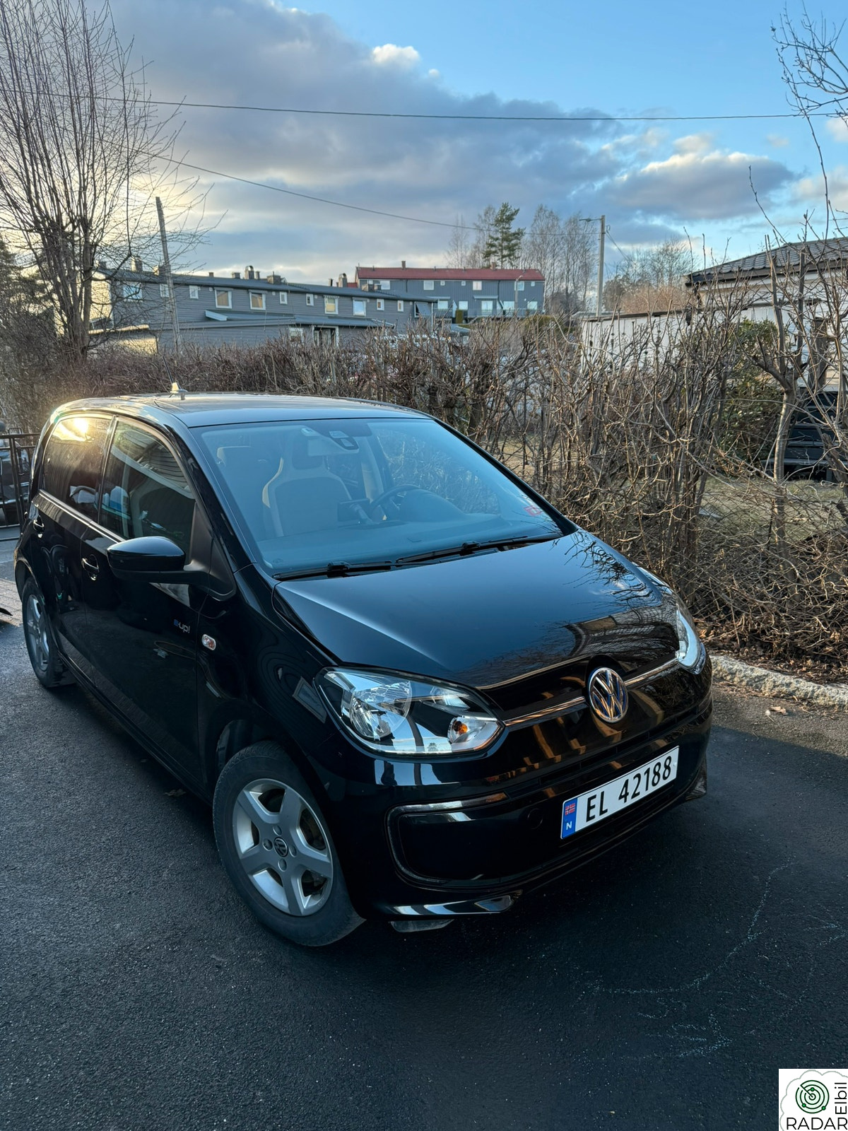 VOLKSWAGEN UP!