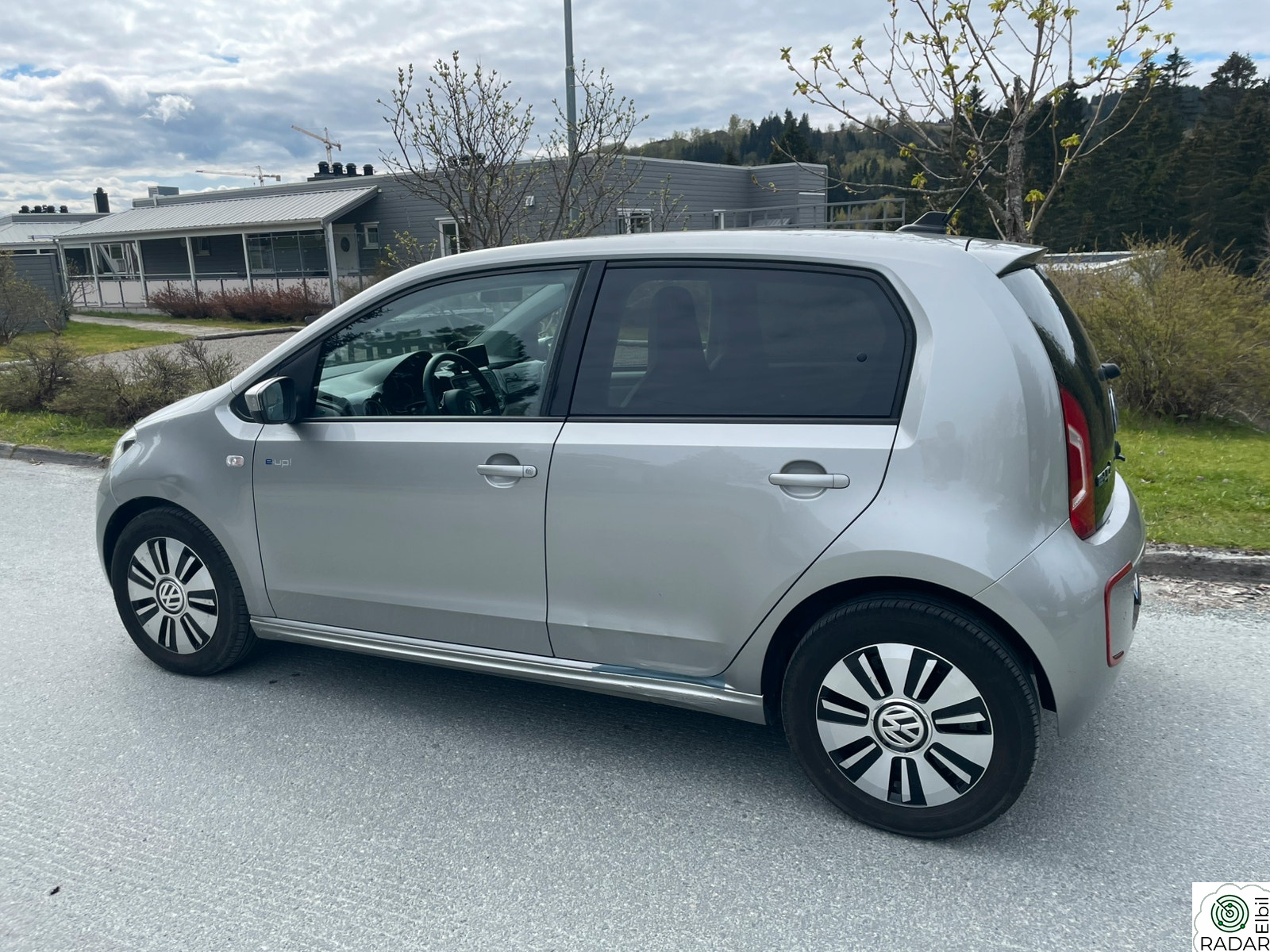 VOLKSWAGEN UP!