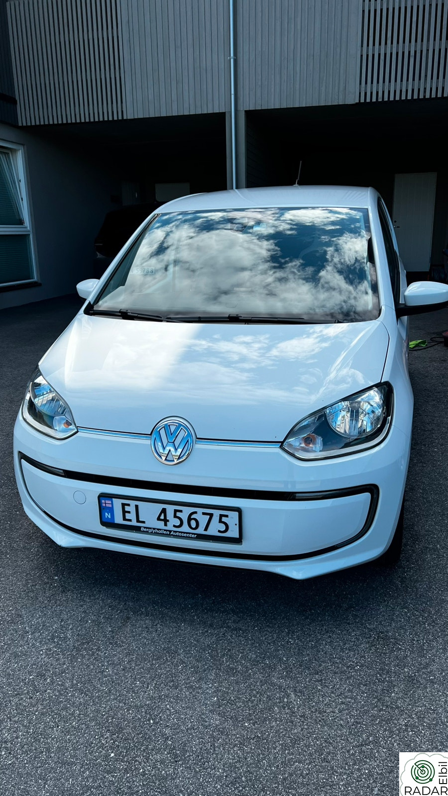 VOLKSWAGEN UP!