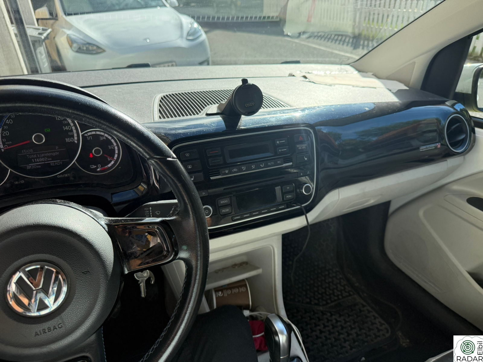 VOLKSWAGEN UP!