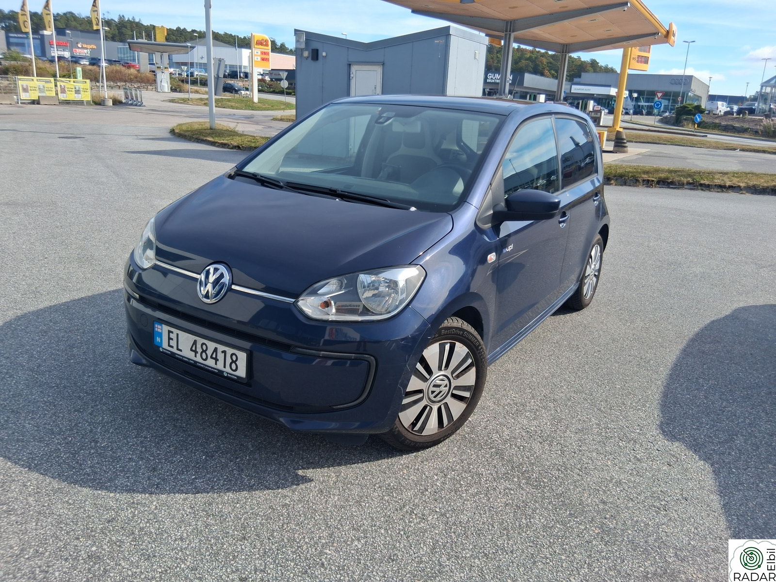 VOLKSWAGEN UP!