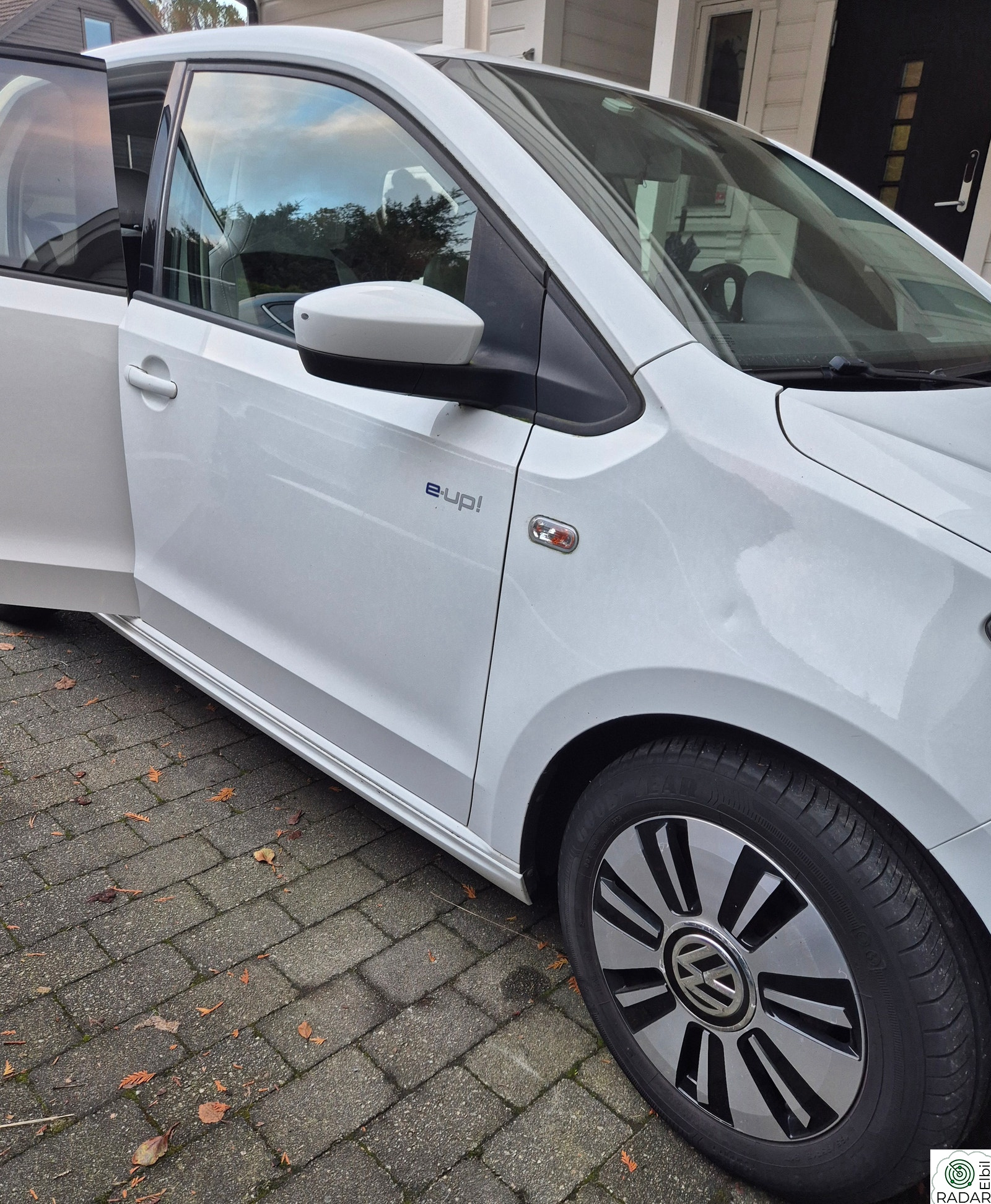 VOLKSWAGEN UP!