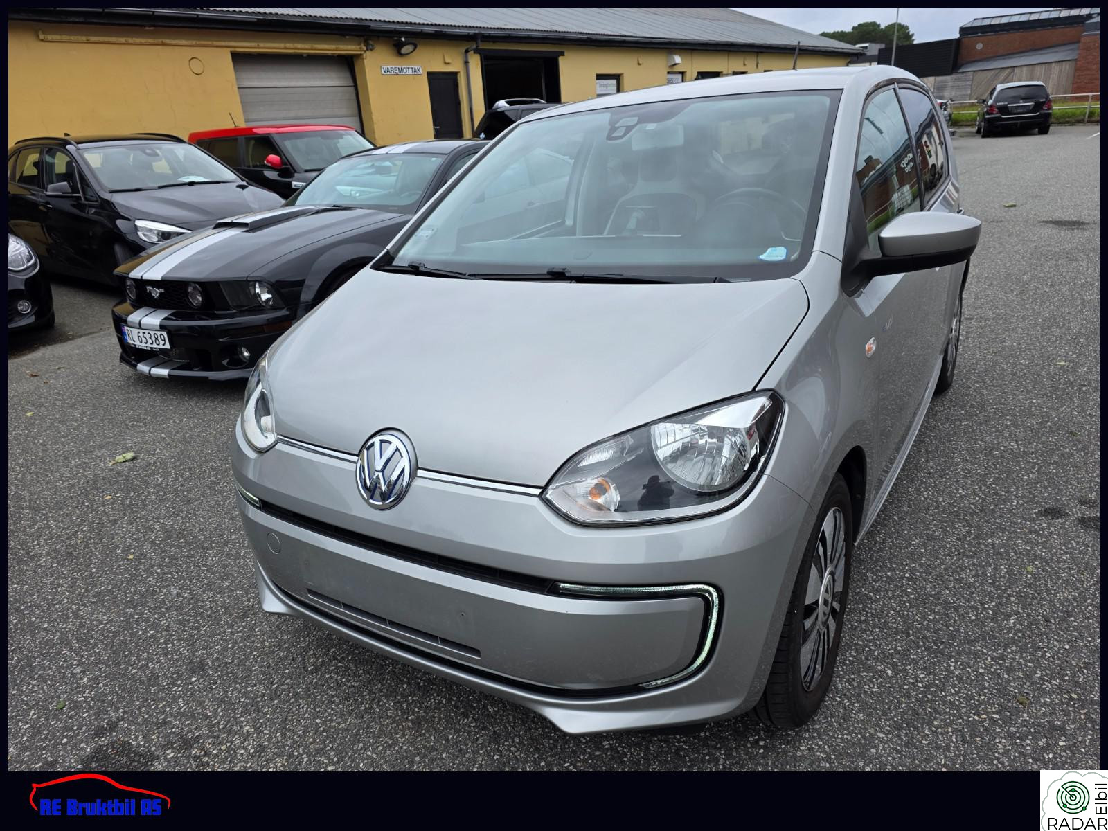 VOLKSWAGEN UP! Cruise/P-Sensorer/Navi+++