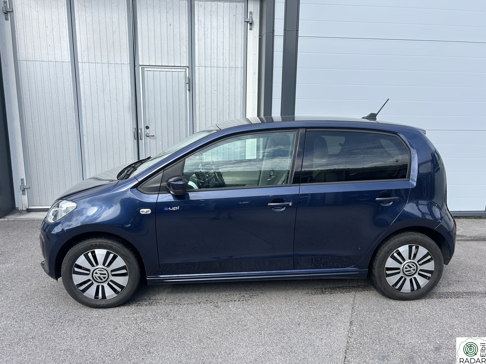 VOLKSWAGEN UP! e-up